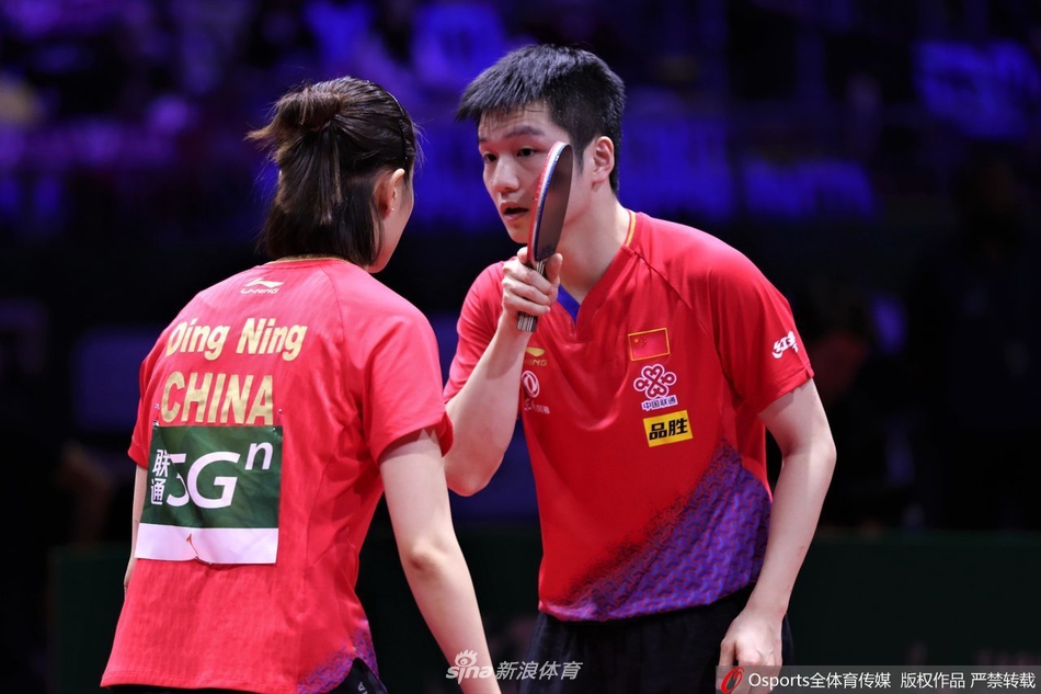 许昕/刘诗雯4-0樊振东/丁宁