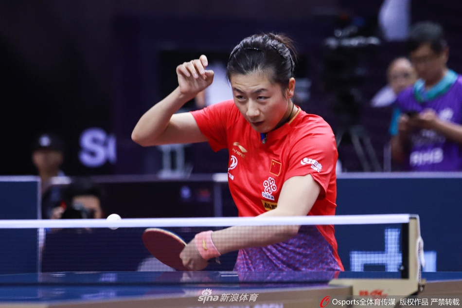 [中乒赛]爆冷！樊振东/丁宁遭朝鲜组合3-0横扫