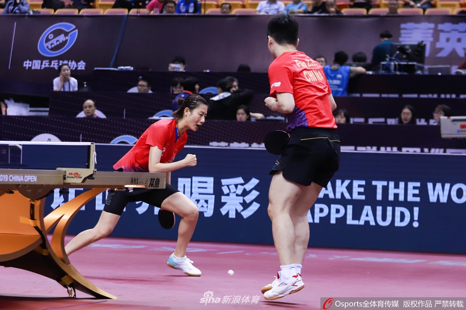 [中乒赛]爆冷！樊振东/丁宁遭朝鲜组合3-0横扫