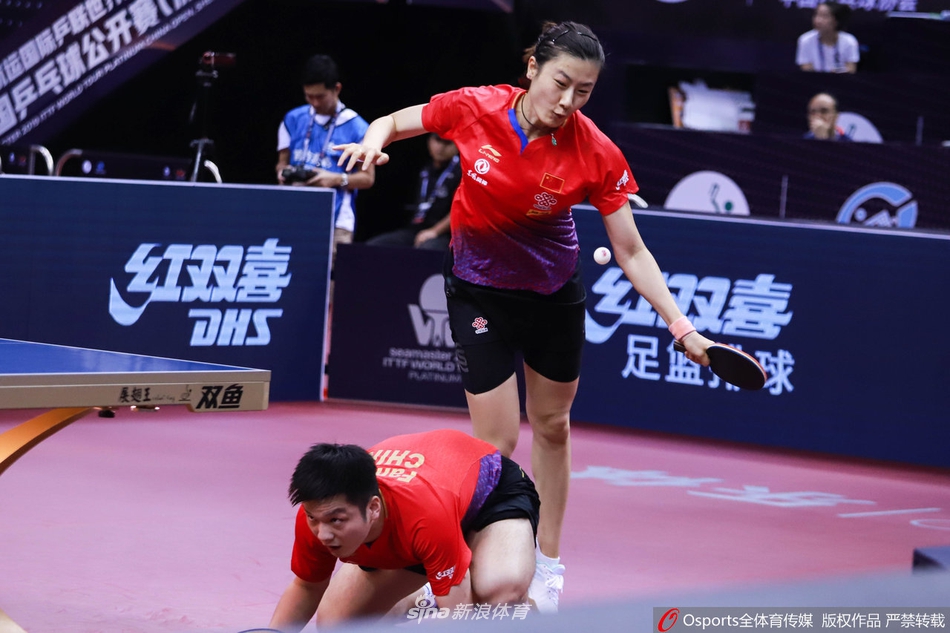 [中乒赛]爆冷！樊振东/丁宁遭朝鲜组合3-0横扫