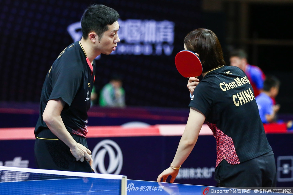 中乒赛许昕/陈梦晋级8强