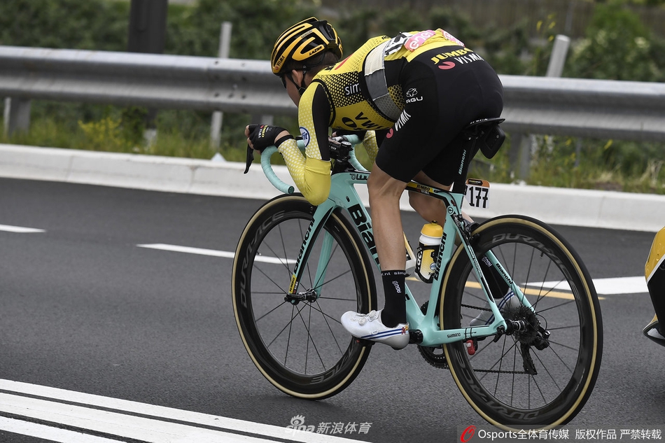 环意第17赛段彼得单飞夺冠