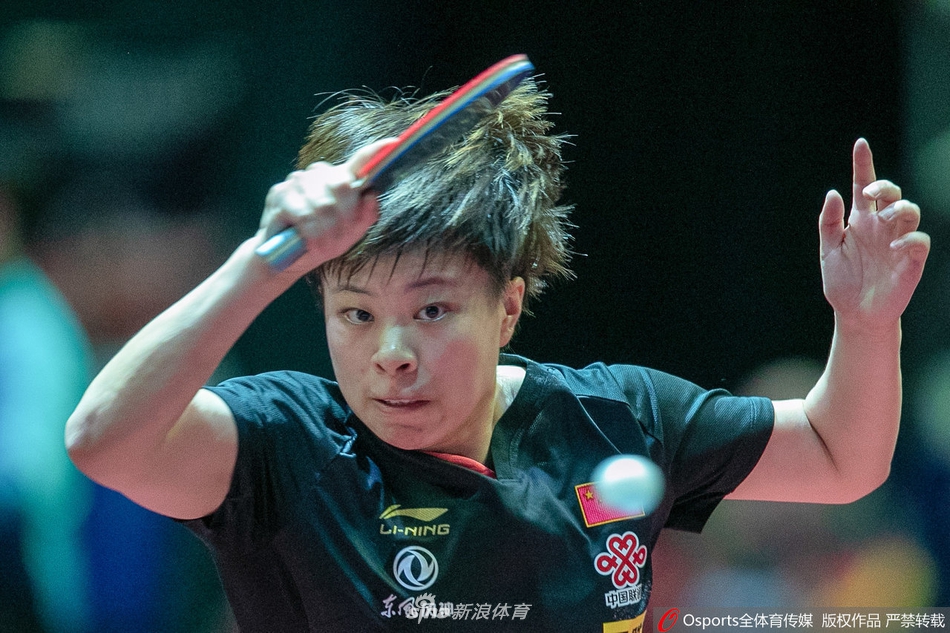 香港赛王艺迪4-1石川佳纯