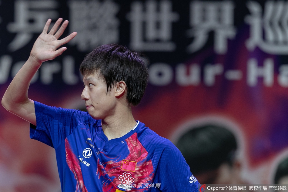 港乒赛林高远4-1梁靖进决赛