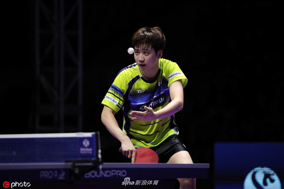 韩乒赛马龙4-1郑荣植