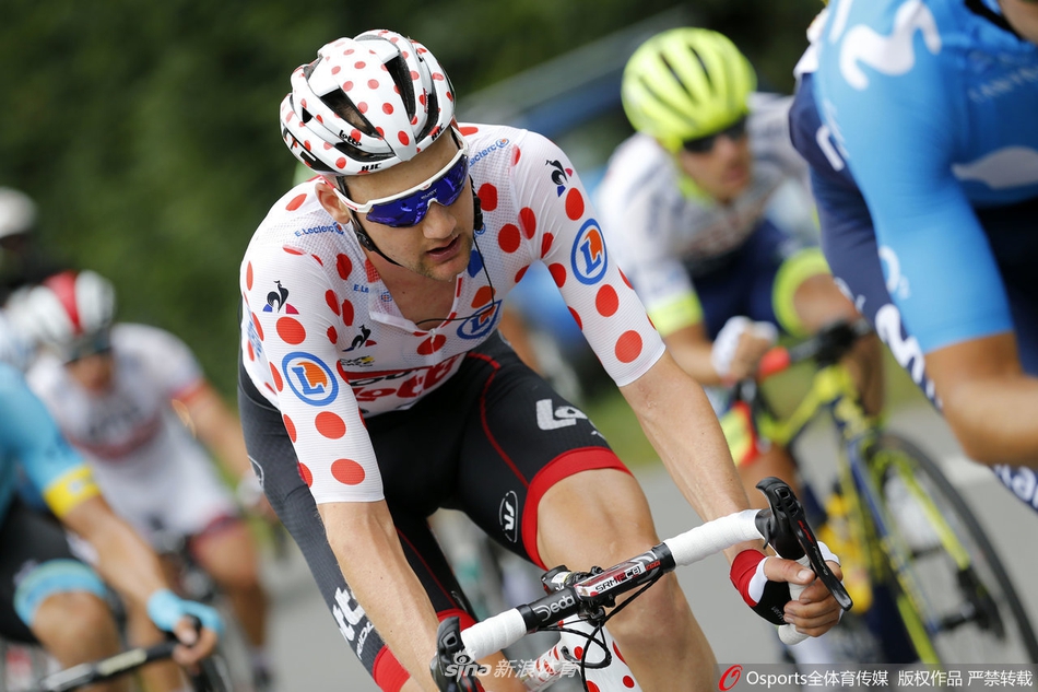 环法第14赛段皮诺单飞夺冠