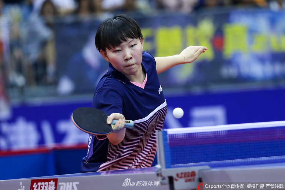 全锦赛决赛孙颖莎4-0朱雨玲