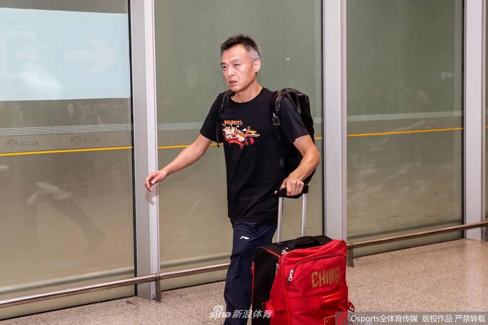 国乒结束亚锦赛征程回国