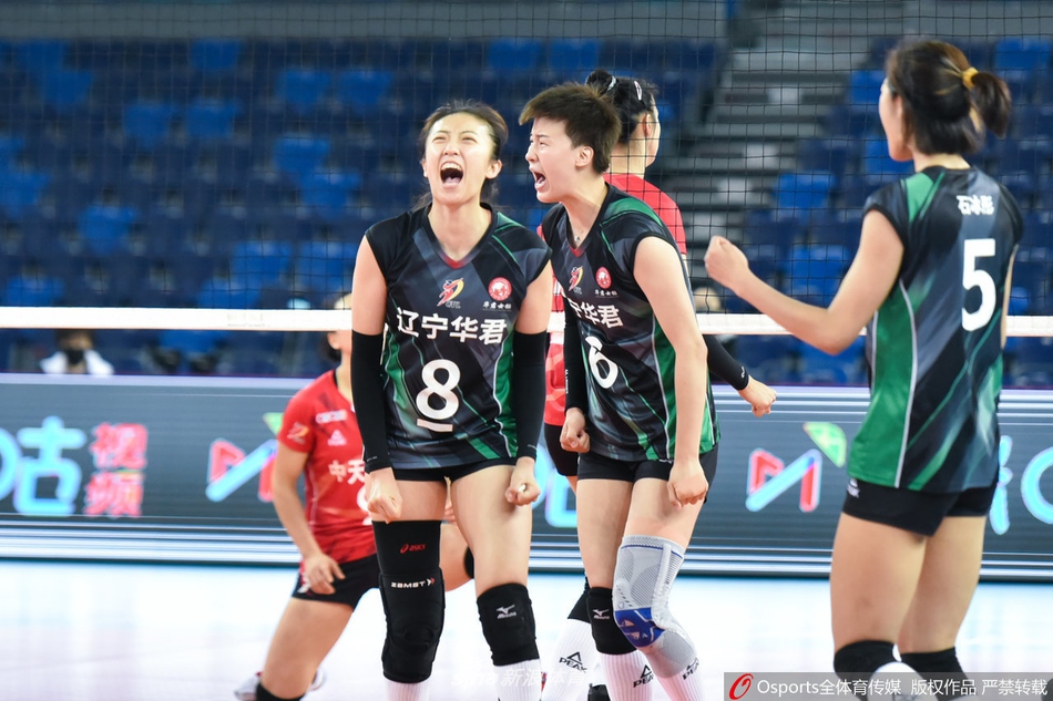 女排联赛六进四江苏3-0辽宁