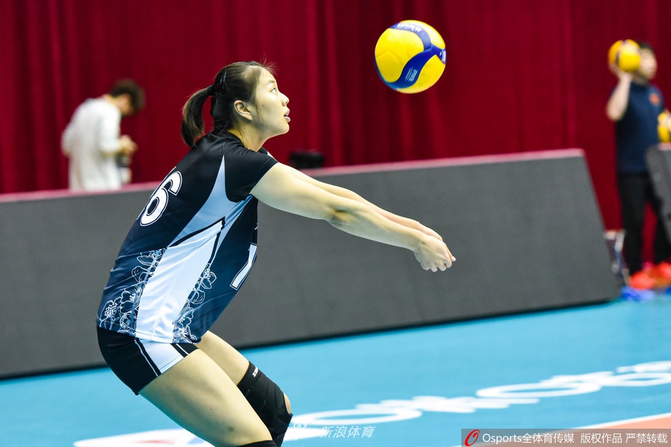 全运会女排资格赛：江苏vs辽宁
