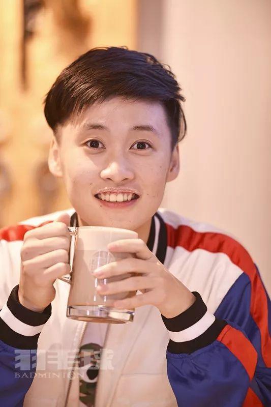 陈雨菲为杂志拍写真