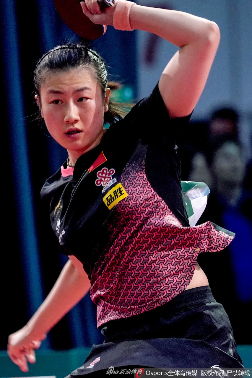 世乒赛次轮丁宁4-0德努特