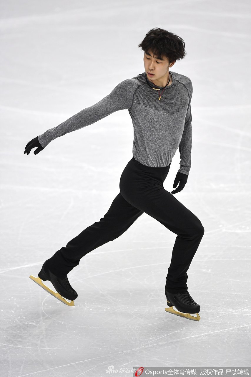 花滑大奖赛总决赛金博洋等备战