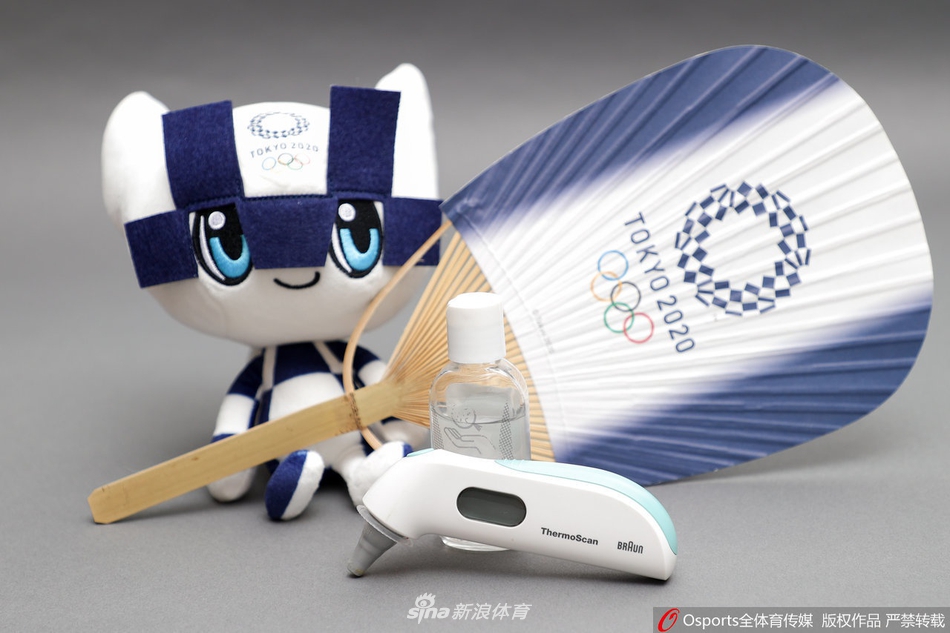 东京奥运残奥吉祥物拍摄抗疫写真