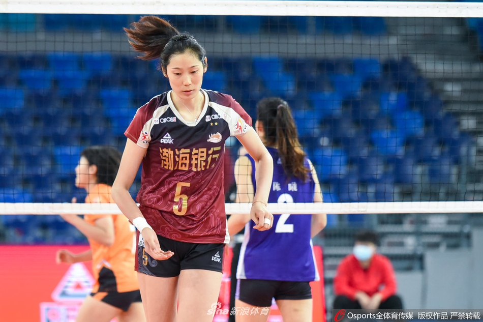 排超第七轮天津女排零封河北