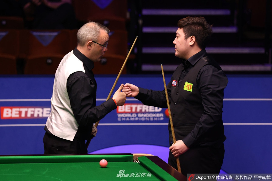 世锦赛首轮颜丙涛10-6古尔德