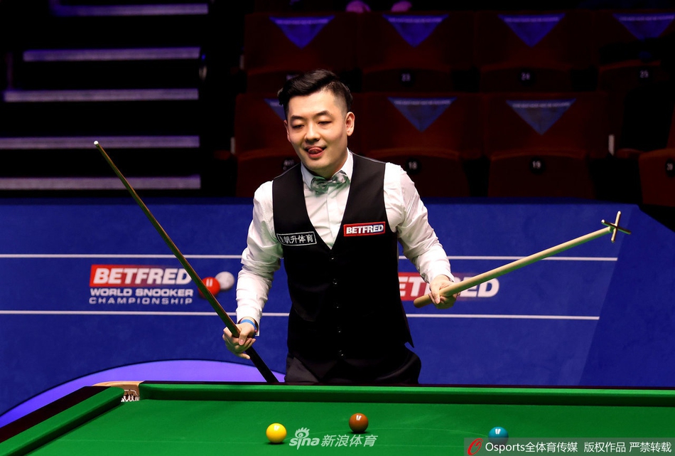 世锦赛首轮田鹏飞7-10希金斯