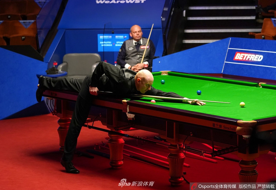 世锦赛宾汉姆13-12麦克吉尔