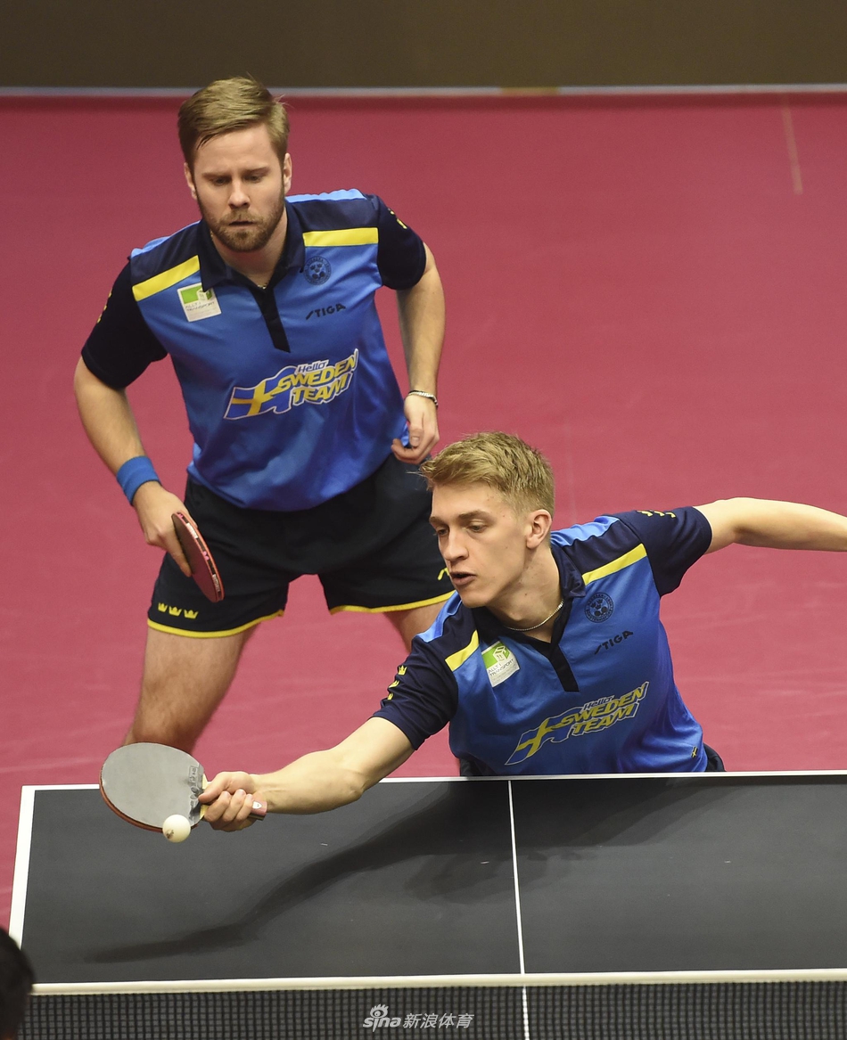 卡塔尔公开赛马龙/许昕进8强