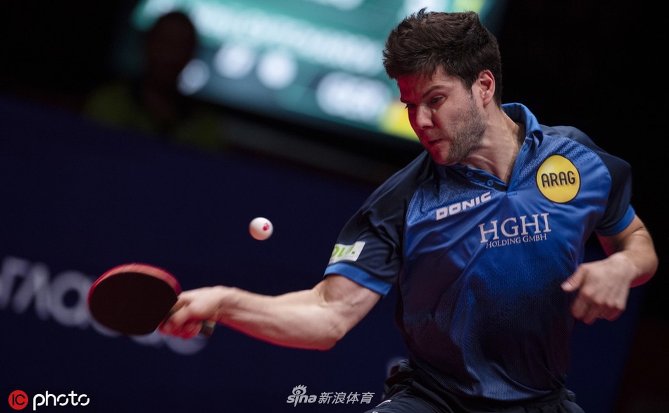 保乒赛赵子豪4-2奥恰洛夫