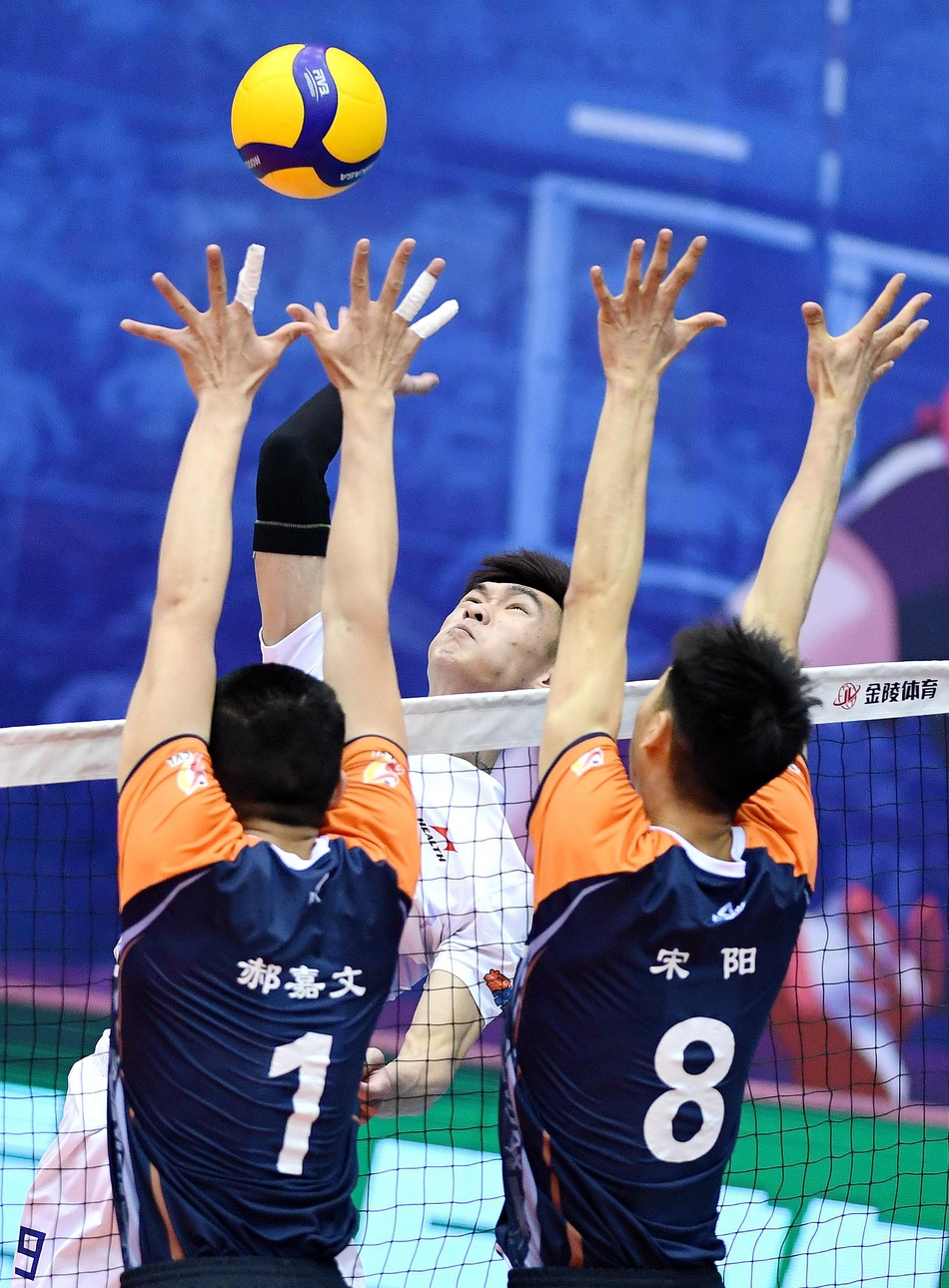 男排超级联赛：广东3-0胜湖北