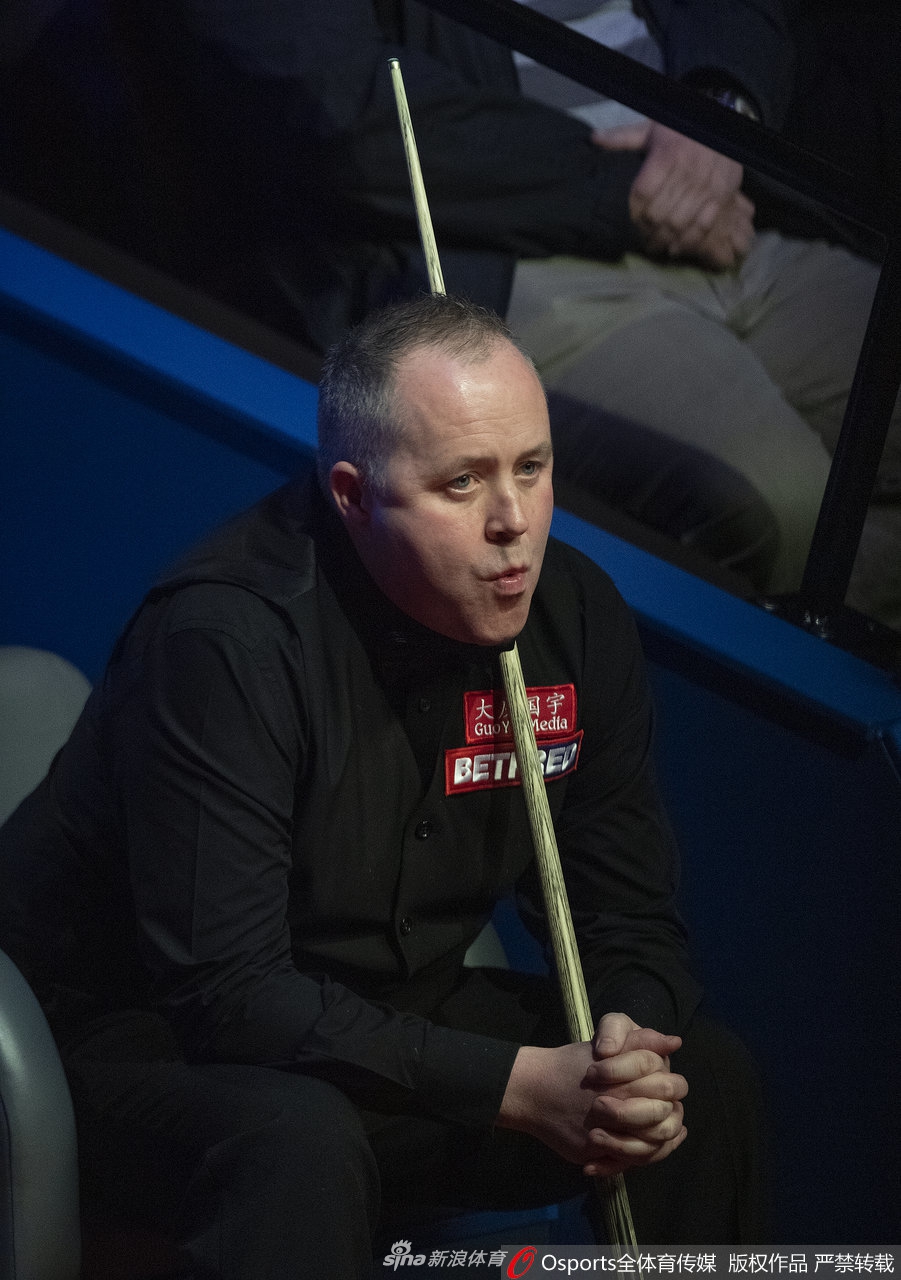 希金斯17-16吉尔伯托八进决赛