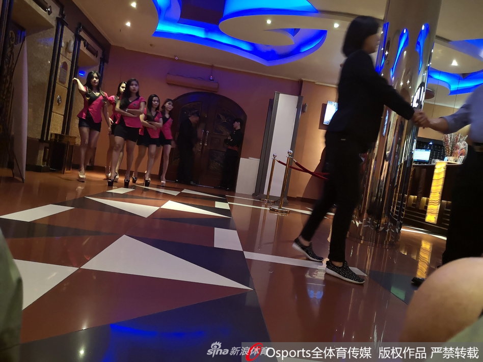 亚运会前方记者探秘印尼雅加达红灯区