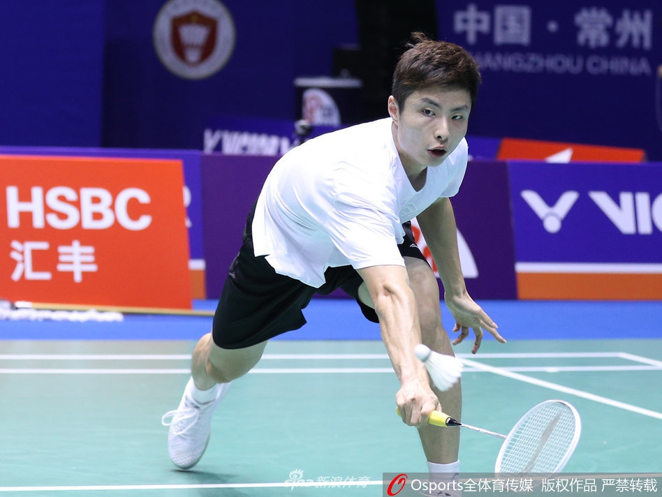 国羽进行中国赛适应性训练