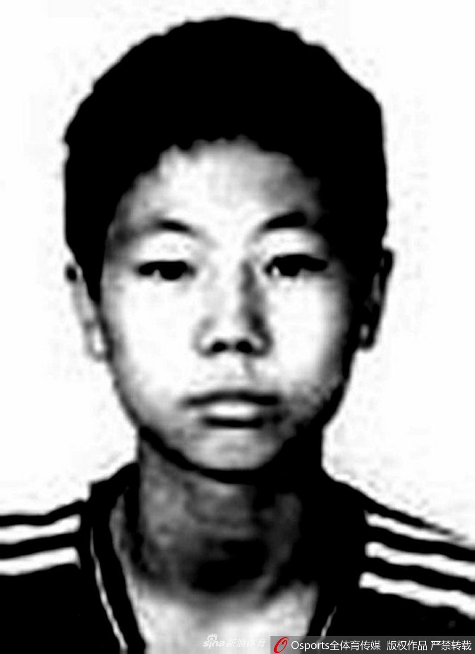 李铁的儿童时代