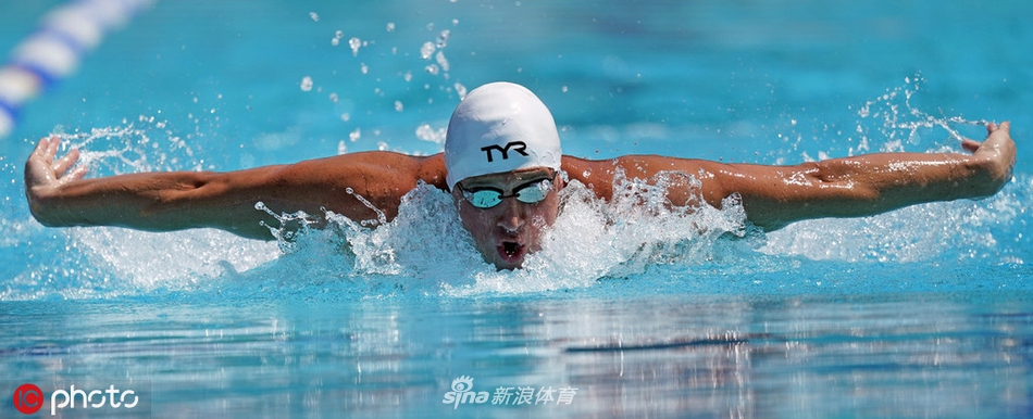 罗切特14个月后解禁复出