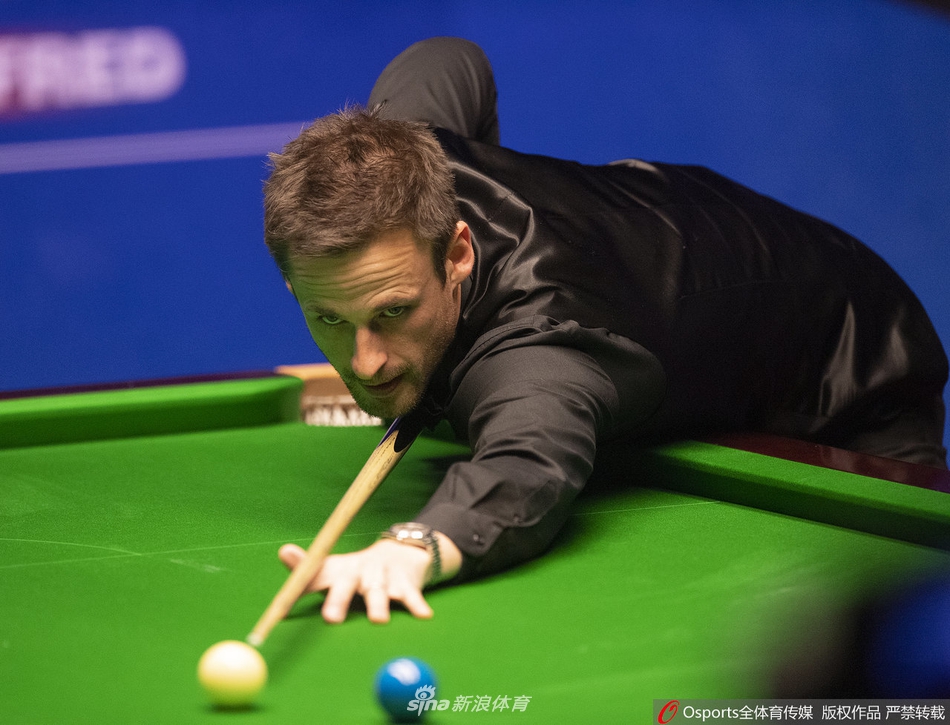 希金斯17-16吉尔伯托八进决赛