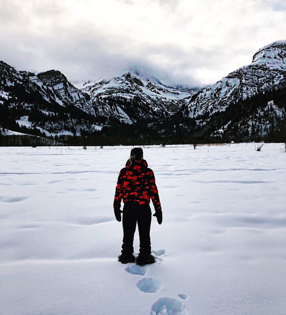 沃兹尼亚奇晒滑雪美照