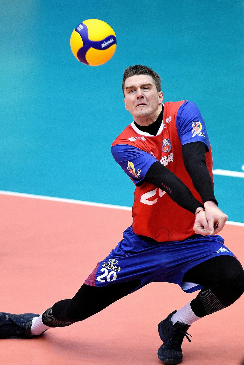 男排超级联赛：江苏3-1胜四川