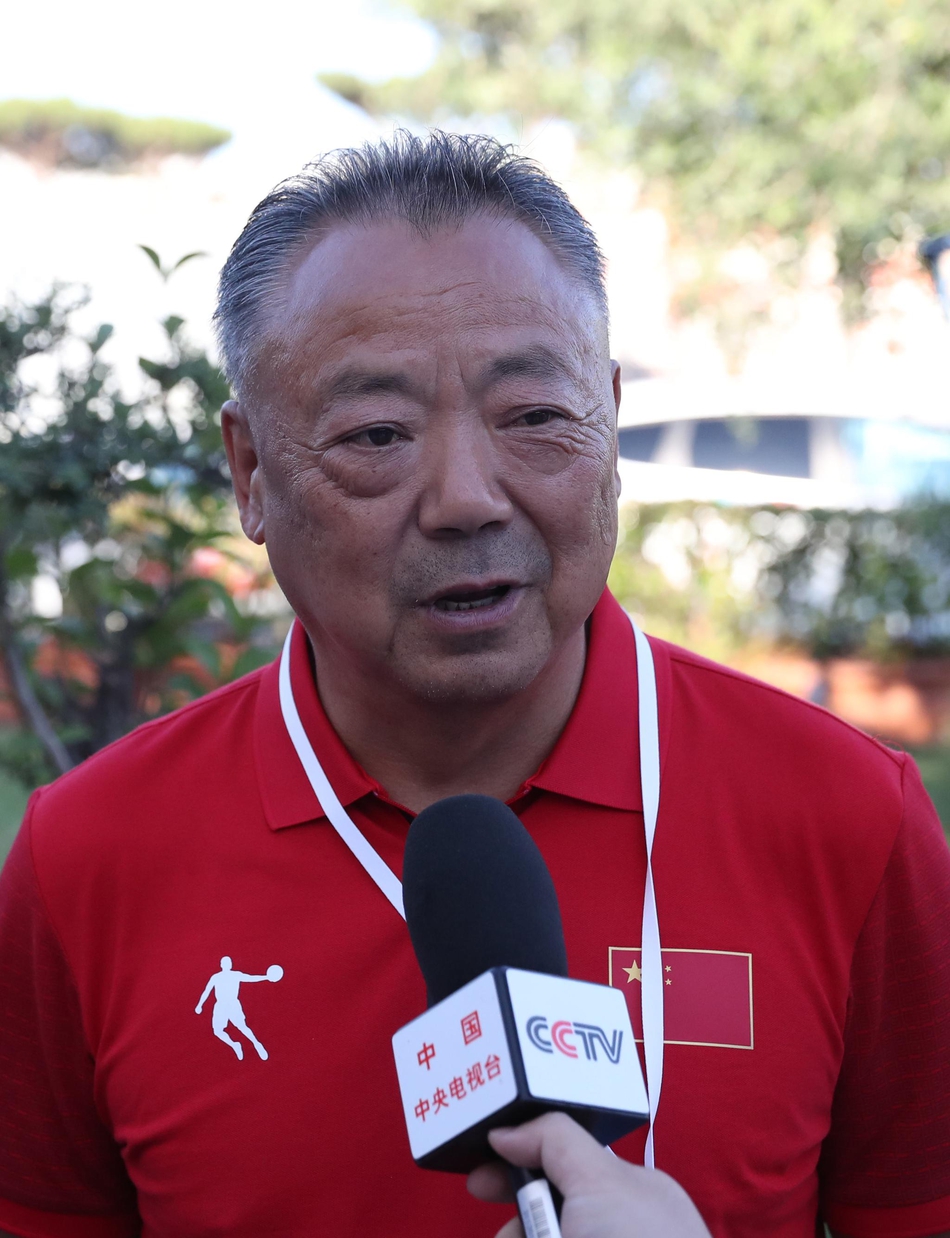 中国大学生体育代表团抵达意大利