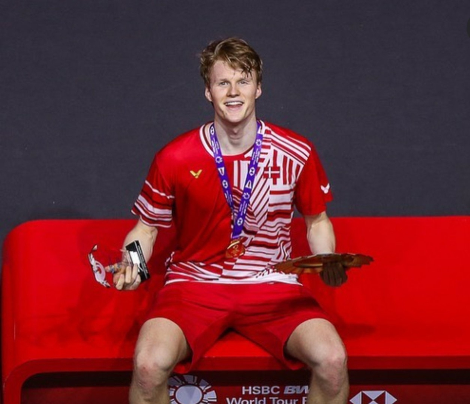 羽联总决赛戴资颖安东森夺冠