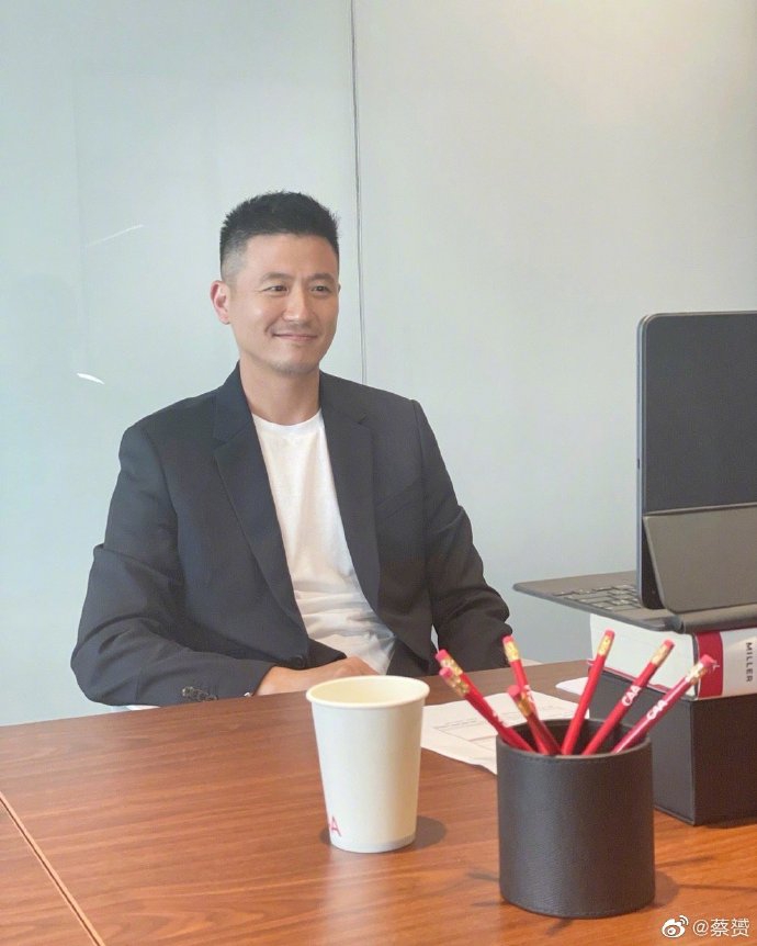 蔡S傅海峰入选羽联名人堂