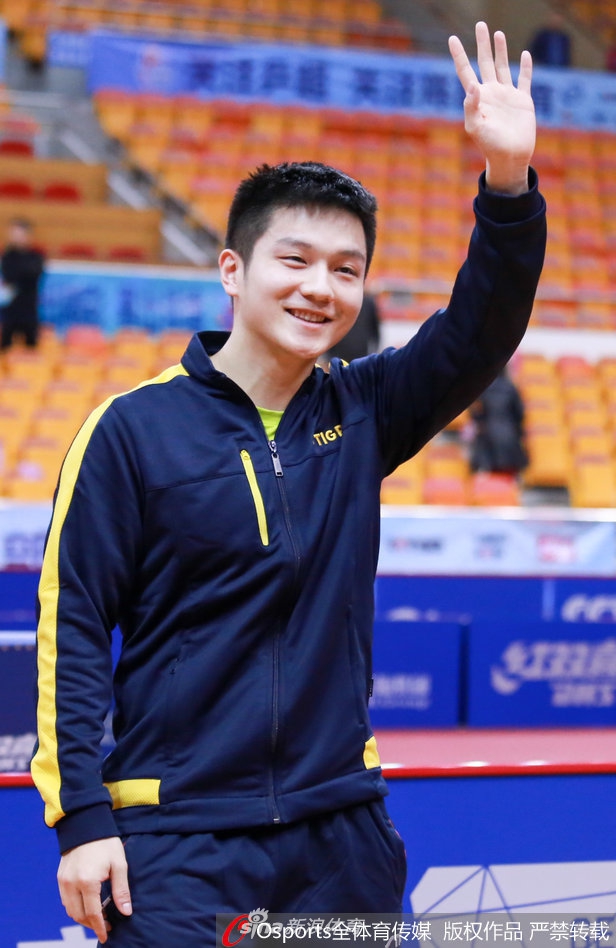 樊振东乒超赛场喜迎22岁生日