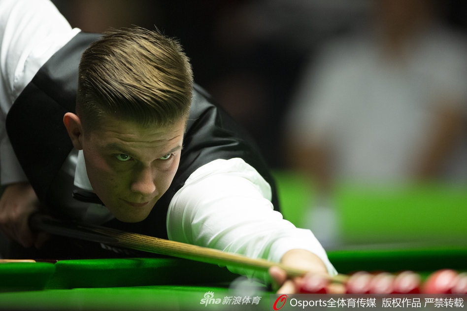 英锦赛丁俊晖6-1斯泰凡诺