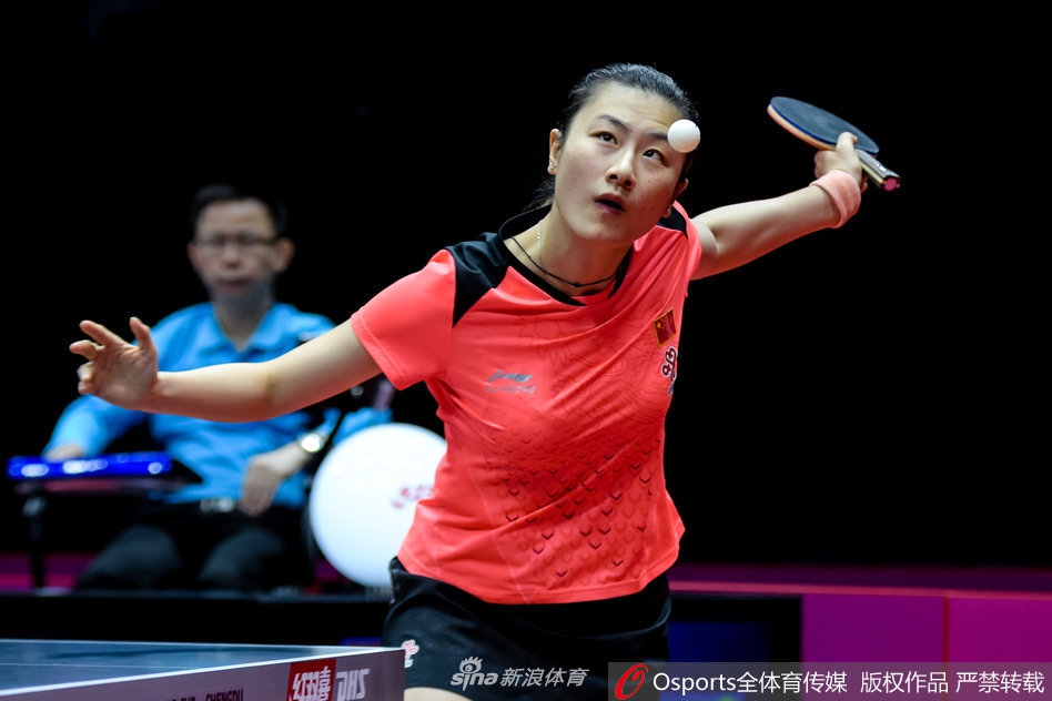 女乒世界杯丁宁4-0石川佳纯