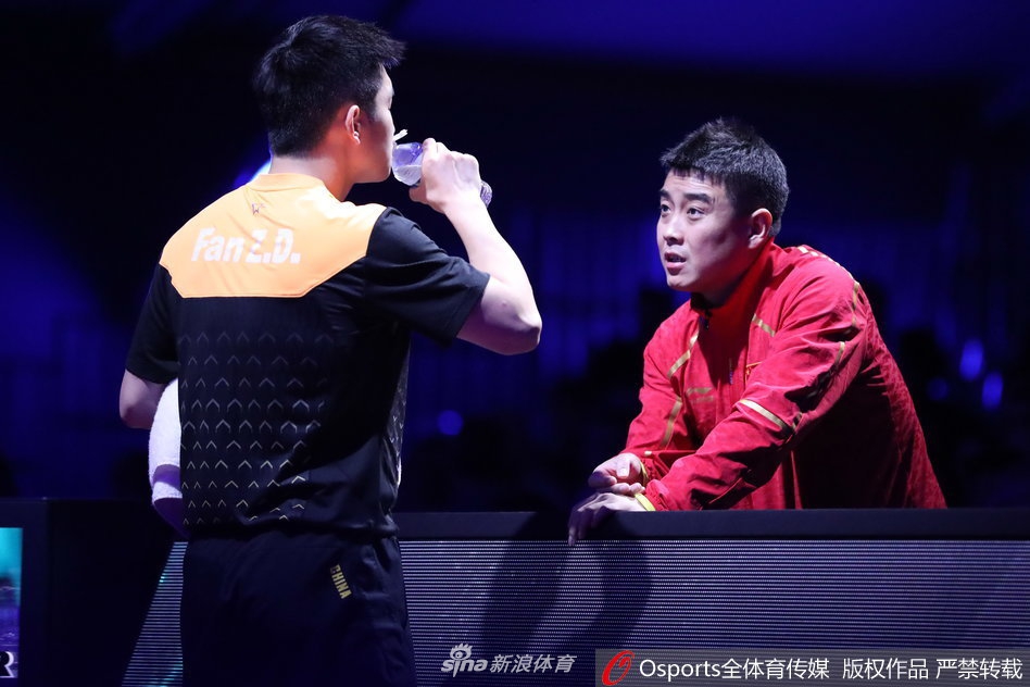 世界杯樊振东4-0萨姆索诺夫