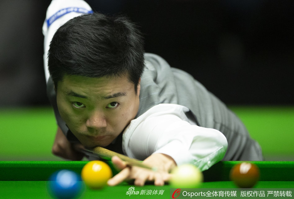 英锦赛丁俊晖6-1斯泰凡诺