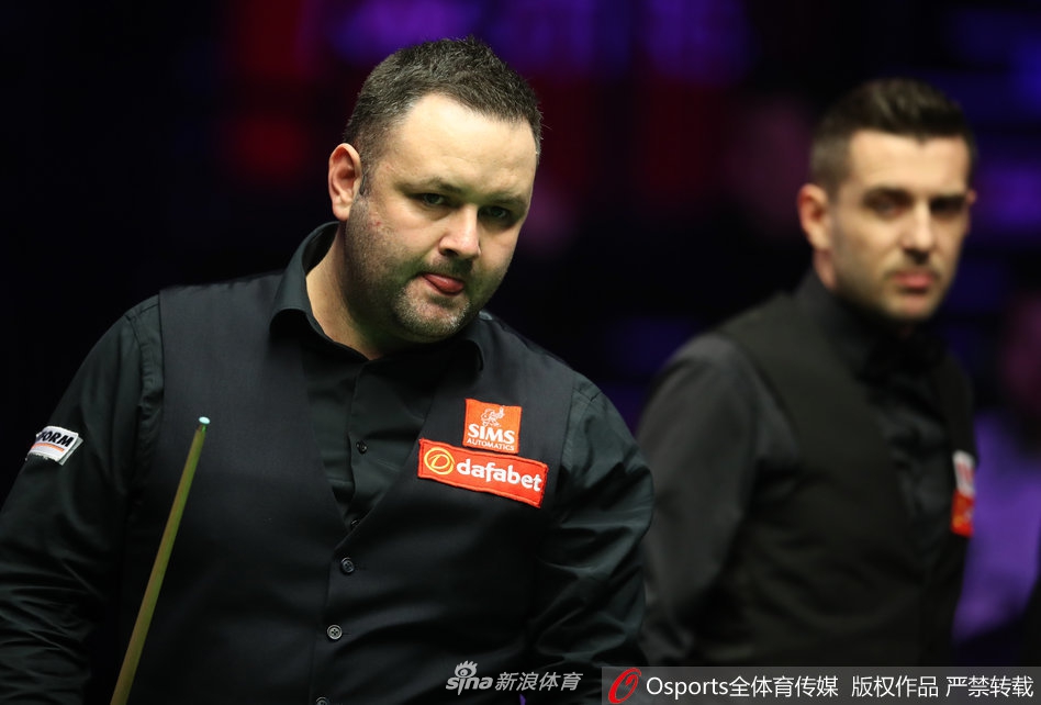 大师赛塞尔比6-2马奎尔