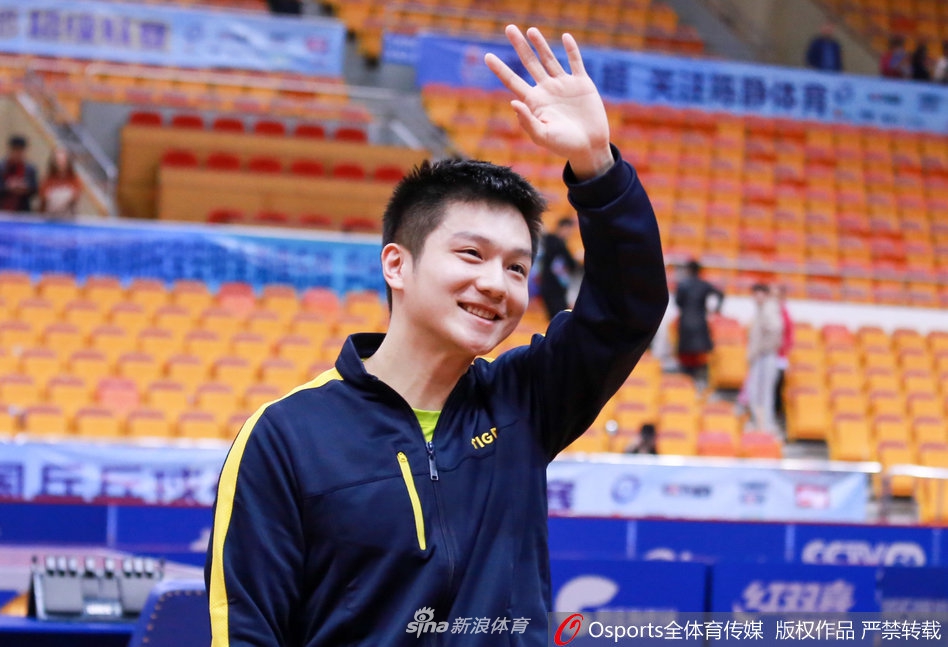 樊振东乒超赛场喜迎22岁生日