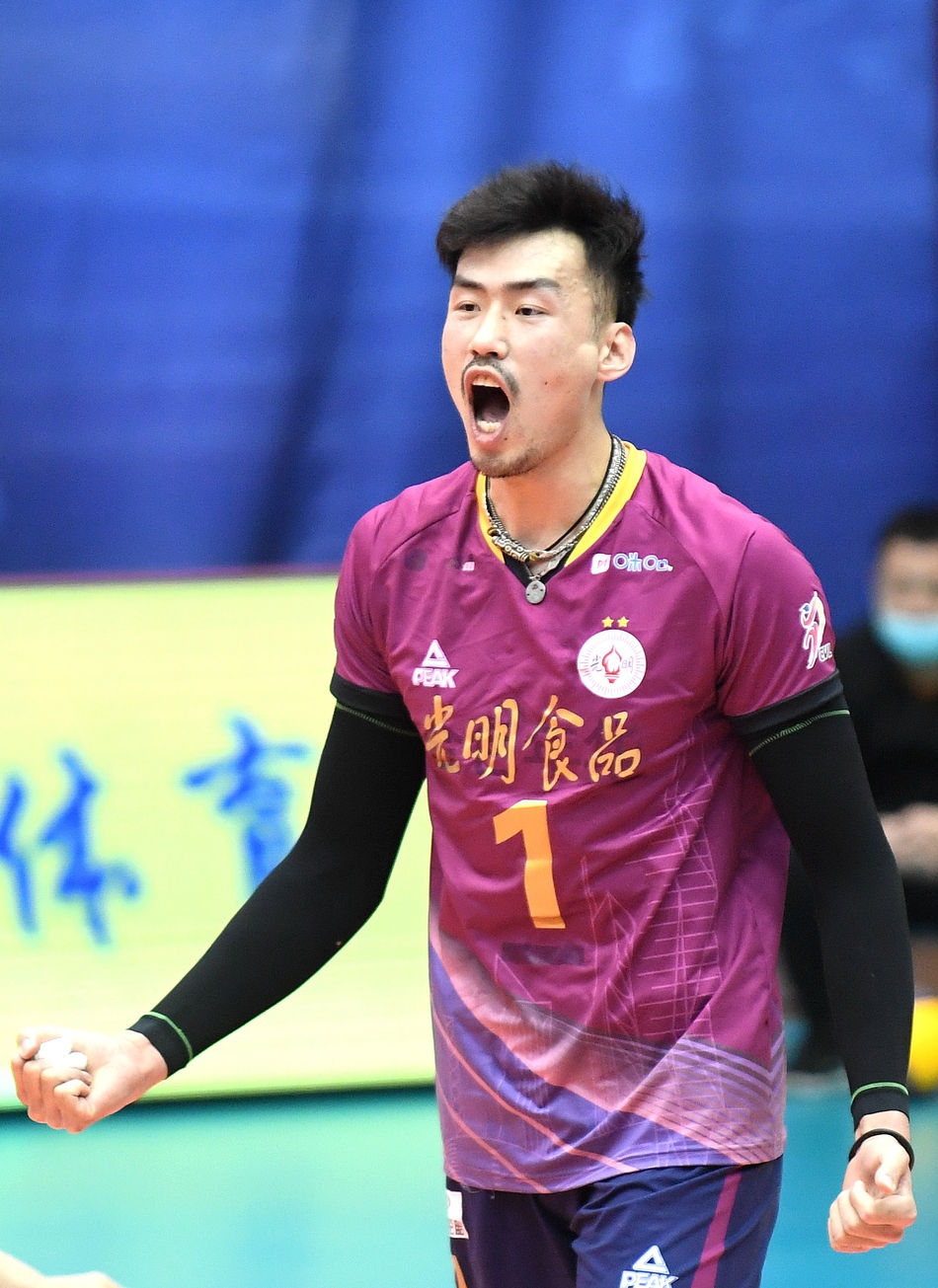 男排超级联赛：上海3-2浙江