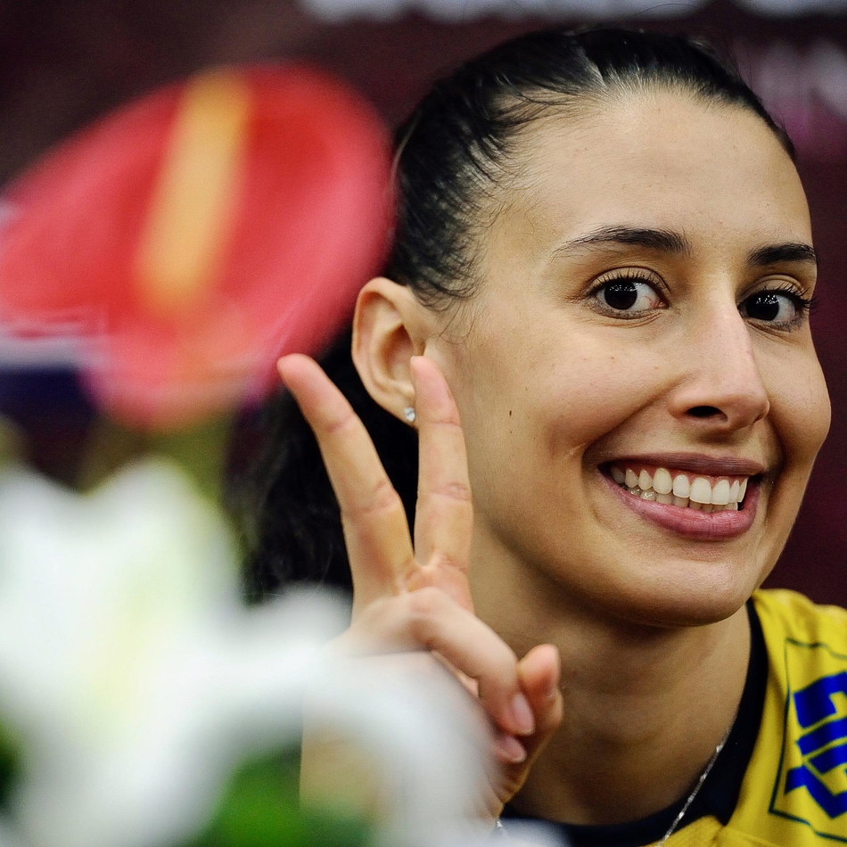 国际排联十年百大巨星谢拉