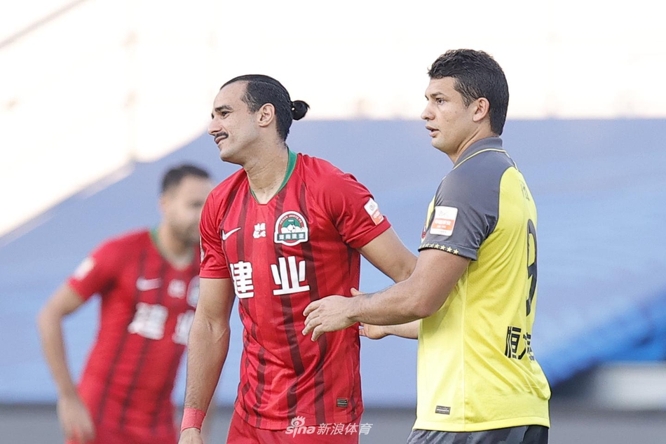 多拉多与艾克森