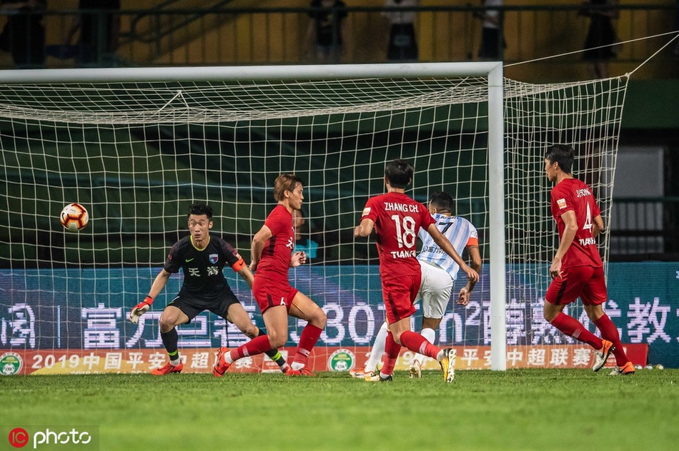 扎哈维插花脚瞬间