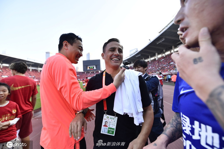 冠军终归这里！恒大夺冠庆典盛况