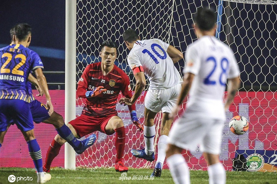 莫雷诺破门瞬间