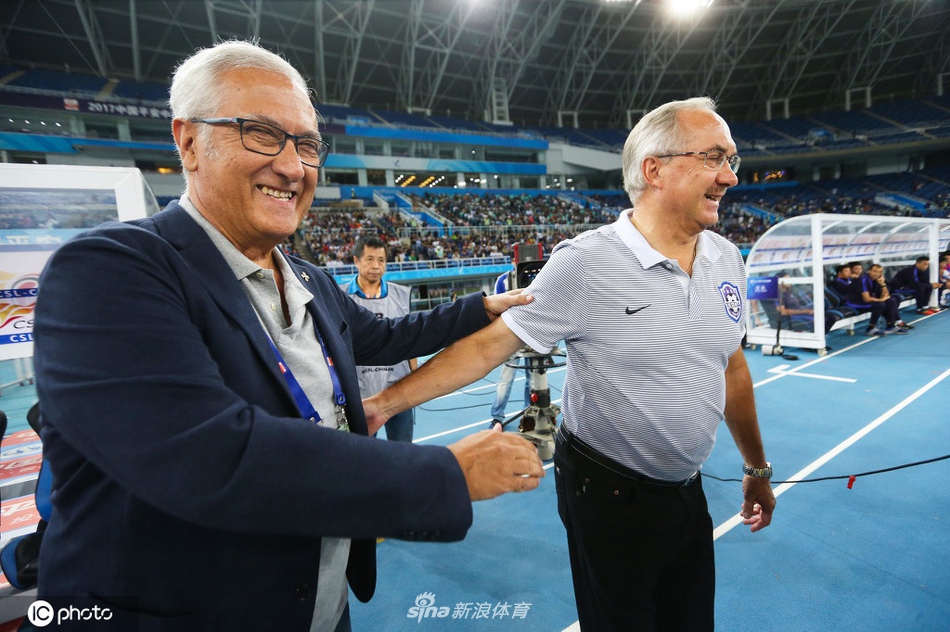 施蒂利克与曼萨诺